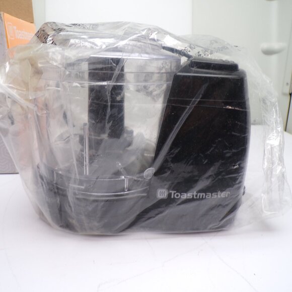Toastmaster Mini Electric Food Chopper - Picture 2 of 10